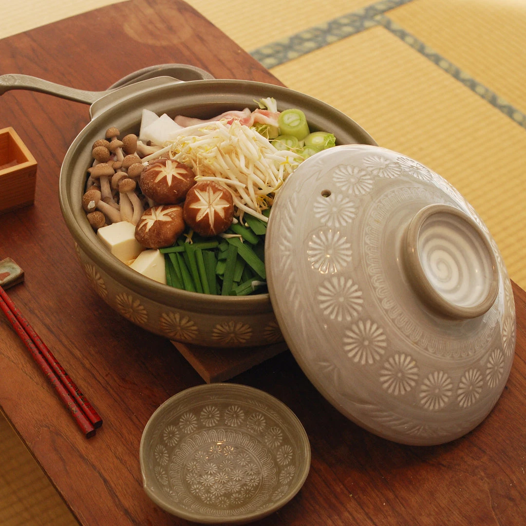 Ginpo Mishima Non-Induction Donabe Casserole 4 Ginpo Mishima Non-Induction Donabe Casserole - Image 2