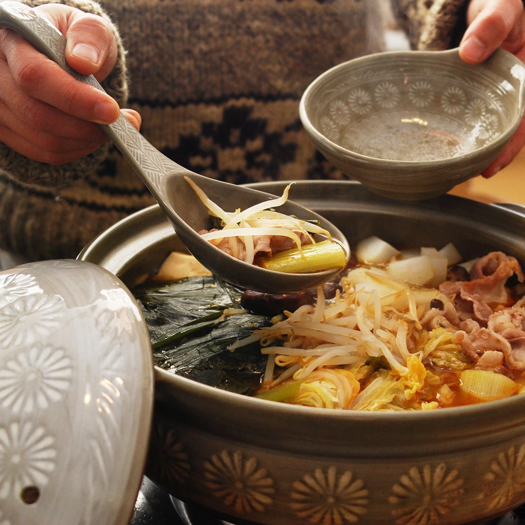 Ginpo Mishima Non-Induction Donabe Casserole 5 Ginpo Mishima Non-Induction Donabe Casserole - Image 3