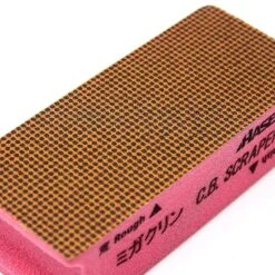 HASEGAWA Foamed Polyethylene Cutting Board Scraper -Kai Store HasegawaFoamedPolyethyleneCuttingBoardSharpener095008 3