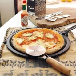 Iwachu Induction Cast-Iron Pizza Pan With Removable Handle 16 Iwachu Induction Cast-Iron Pizza Pan With Removable Handle -Kai Store IwachuInductionCast IronPizzaPanwithRemovableHandle 9