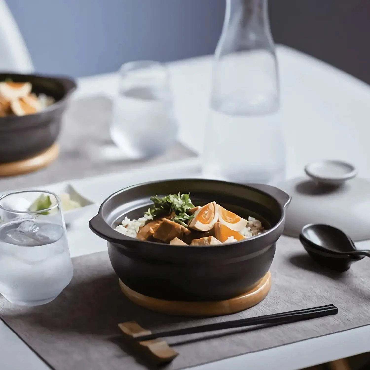 M.STYLE Karl Ceramic Induction Donabe Casserole And Steamer Insert 11 M.STYLE Karl Ceramic Induction Donabe Casserole And Steamer Insert - Image 9