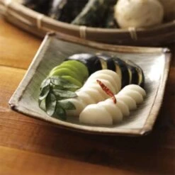 RISU Polyethylene Rectangle Sealed Container White -Kai Store RISUPolyethyleneRectangleSealedContainerWhiteS 2 3