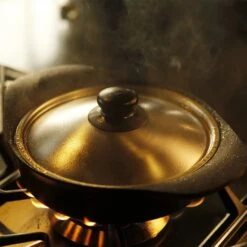 Sori Yanagi Cast Iron Induction Shallow Casserole 22cm With Stainless Steel Lid -Kai Store SoriYanagiCastIronInductionShallowCasserole22cmwithStainlessSteelLid 4