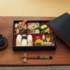 Wakaizumi Shikki ABS Resin 6-Divided Shokado Bento Box -Kai Store WakaizumiShikkiABSResin6 DividedShokadoBentoBox 1 949c3ec7 26fc 4b33 b1c1 4783e672c5a2