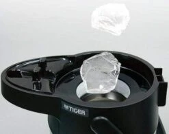 TIGER Non-Electric Stainless Steel Thermal Air Pot Beverage Dispenser With Swivel Base 3.0L -Kai Store tiger non electric stainless steel thermal air pot beverage dispenser with swivel base 3 0l airpot dispensers 22488926799